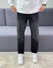 Relaxed boyfriend jeans