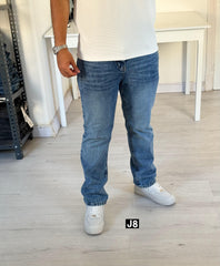 Medium blue regular fit
