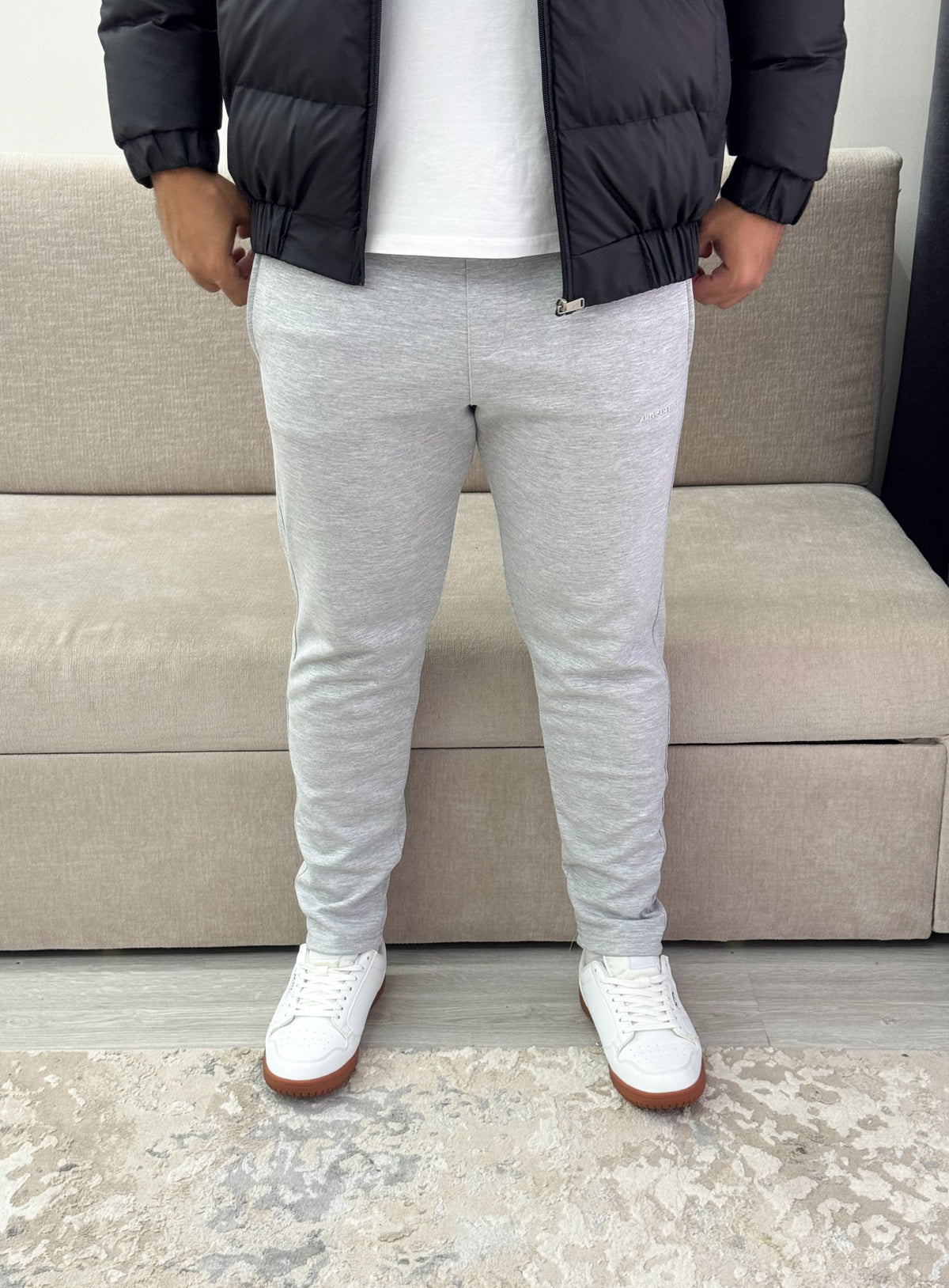Ae grey slim sweatpants (Xl)