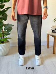 Relaxed boyfriend jeans