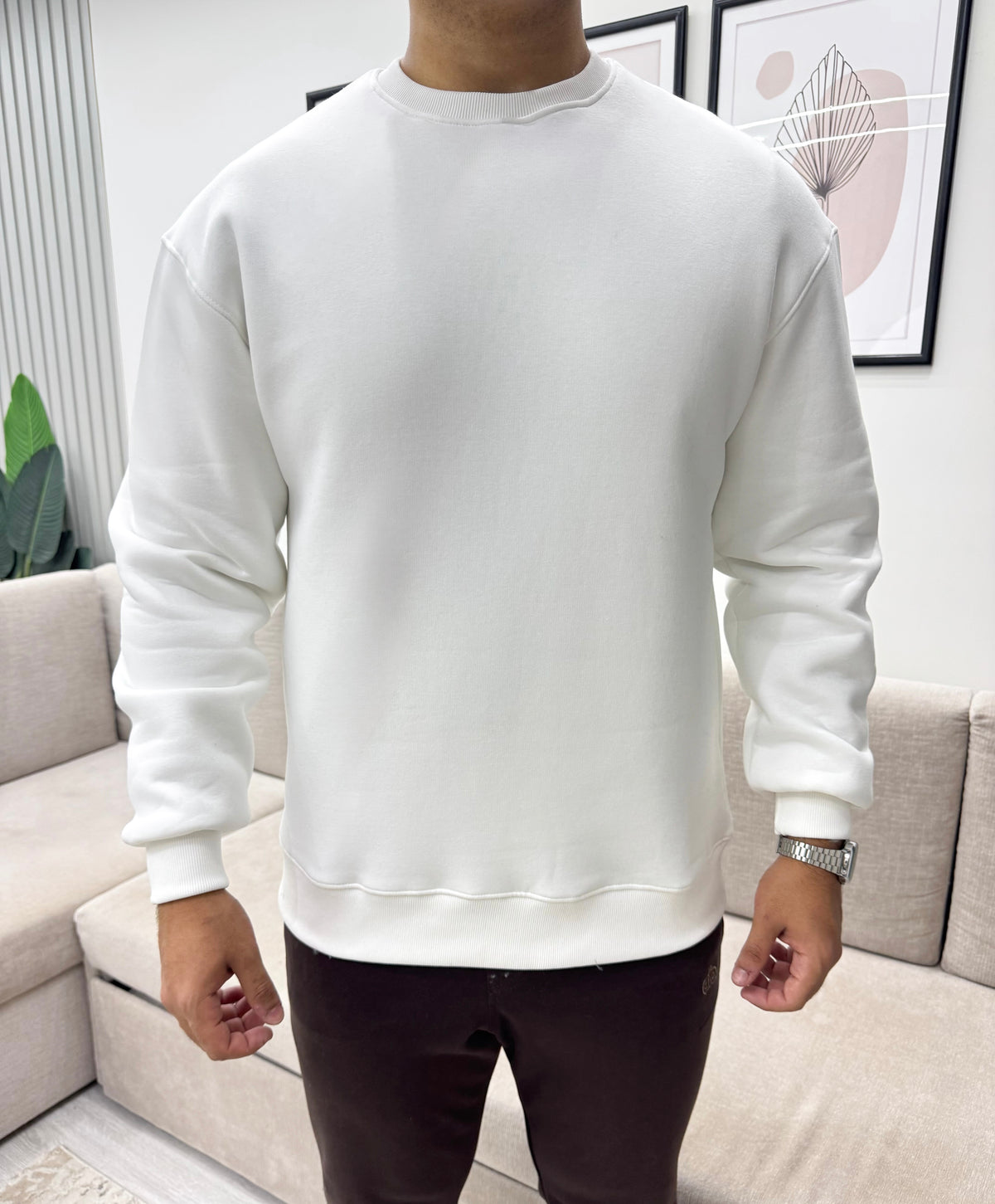 White round relaxed fit sweatshirt