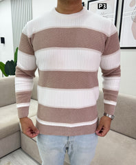 Beige tricot pullover