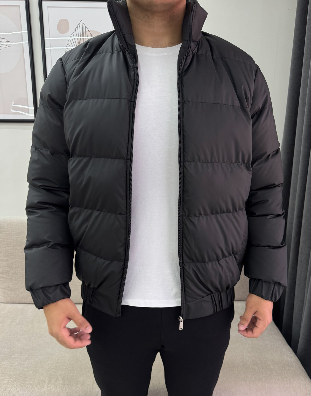 Black premium puffer jacket