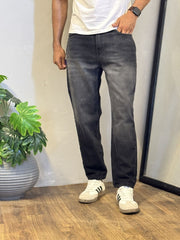 Relaxed boyfriend jeans