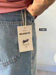Relaxed boyfriend jeans