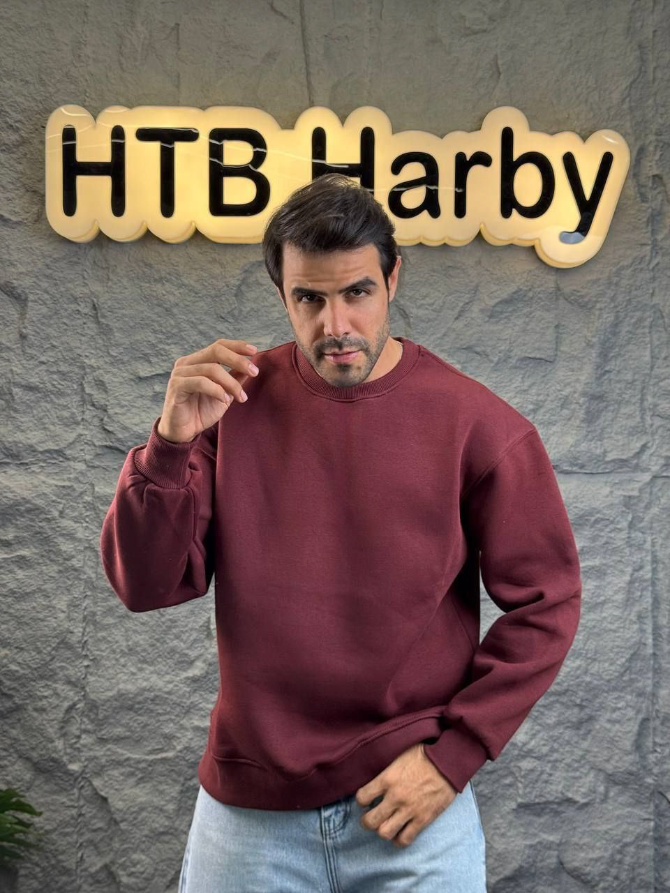 Burgundy round oversize sweatshirt