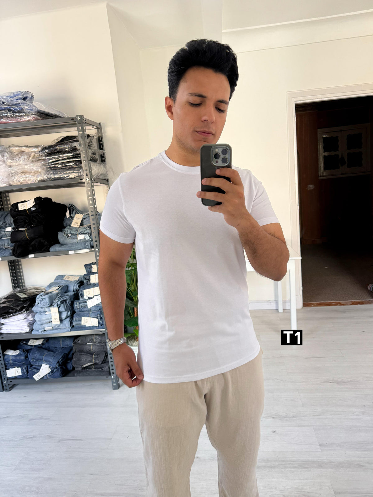 White basic t-shirt