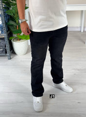 Black regular fit
